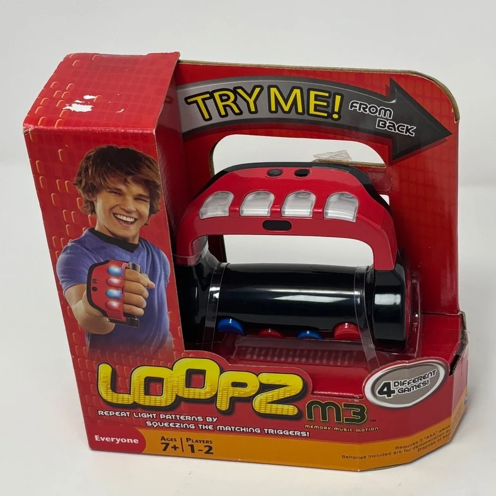 Mattel Loopz M3 Electronic Memory Music Motion Handheld Game Red Black New